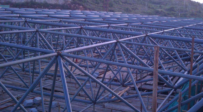 晋中概述网架加工中对钢材的质量的过细恳求